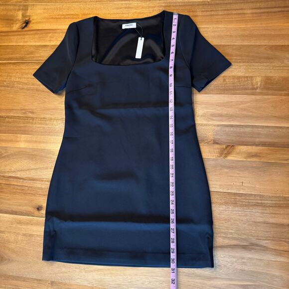 Rumored Mod Mini Shift Dress Square Neck Short Sleeve Chic LBD Black Small - Picture 12 of 15